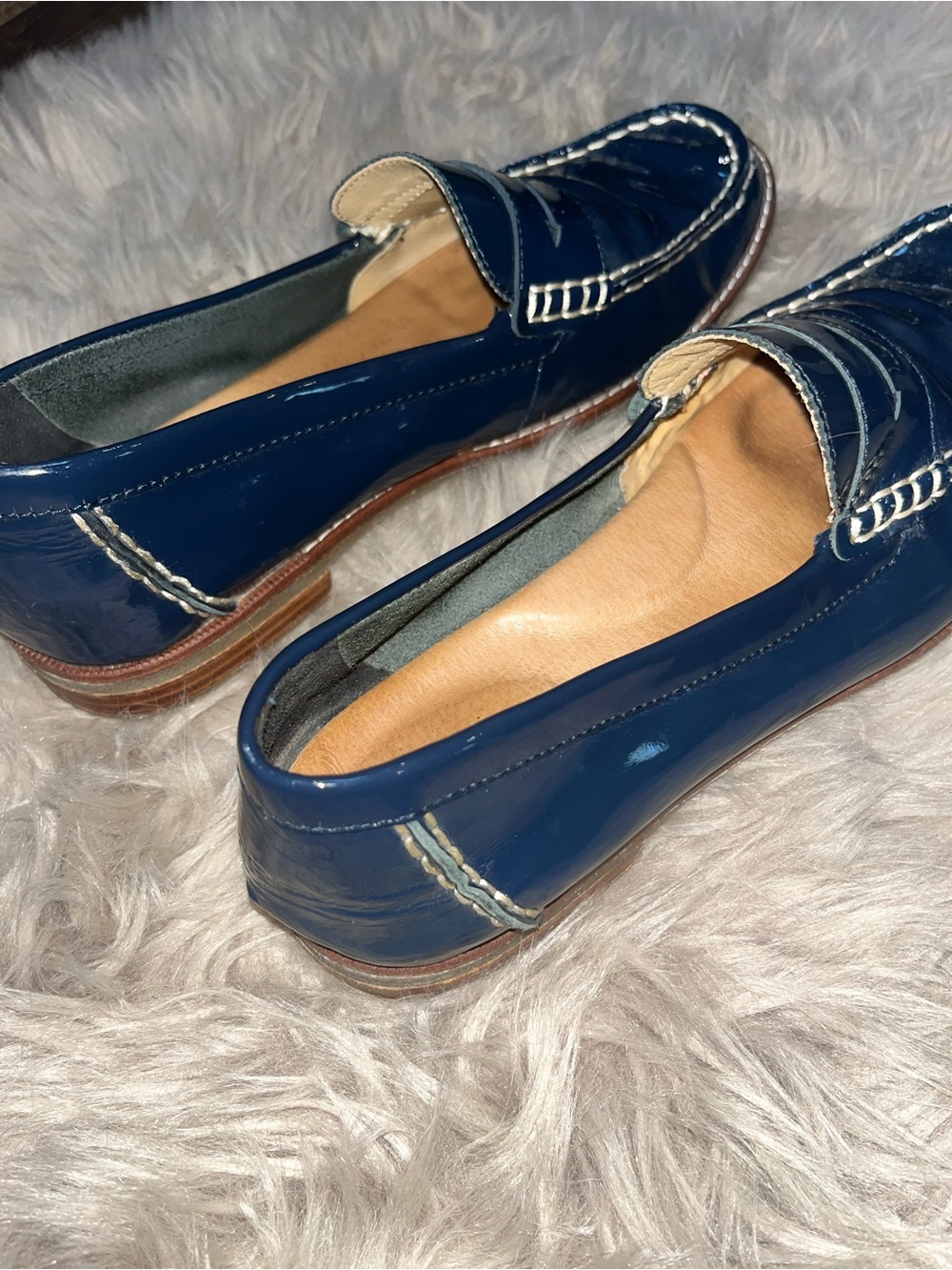 Sperry Women’s seaport penny sneaker navy crinkle patent leather size 10 VGUC - Picture 7 of 8